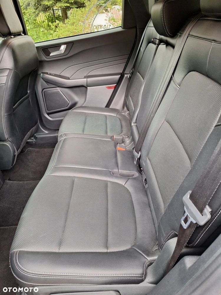 Ford Escape - 16