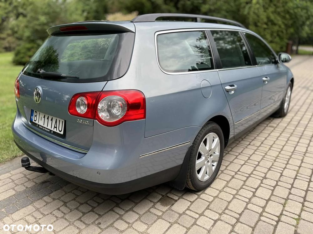 Volkswagen Passat 2.0 TDI Comfortline - 7