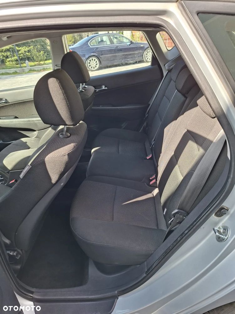 Hyundai i30 1.6 CRDi Blue Comfort - 5