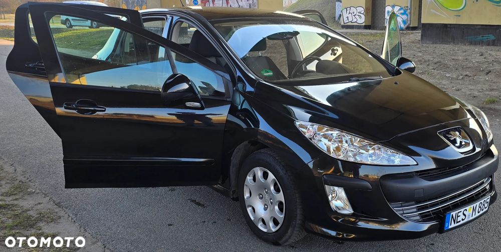 Peugeot 308 1.6 HDi Premium Plus - 11