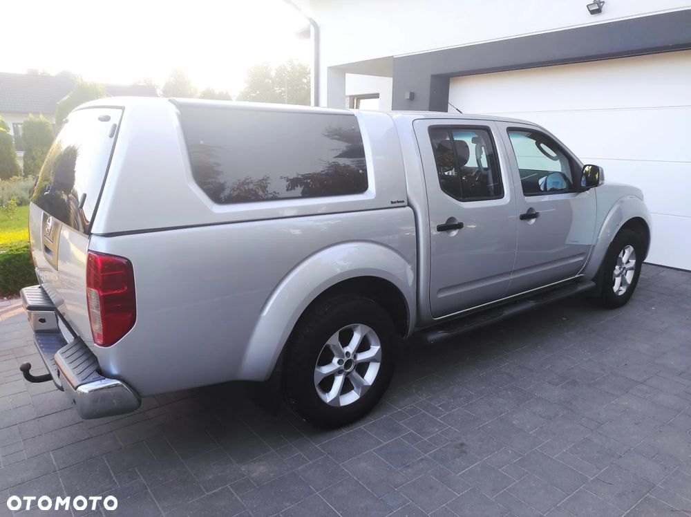 Nissan Navara 2.5 D LE - 9