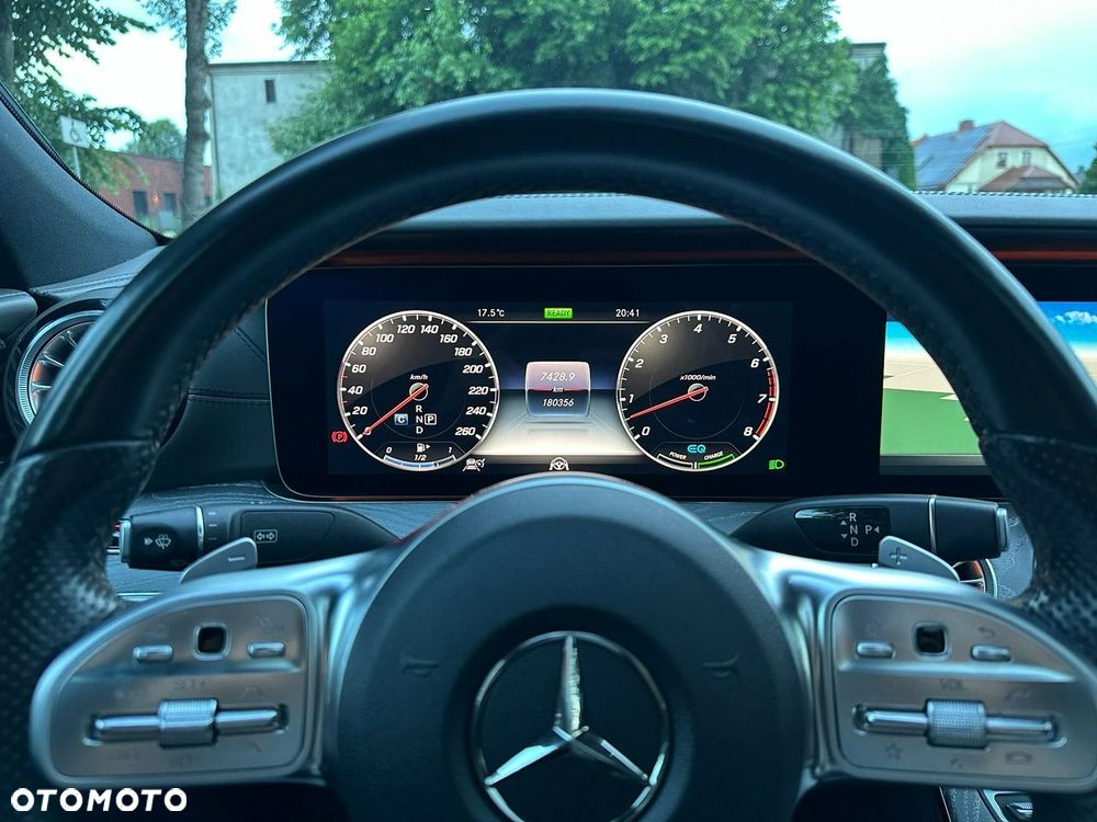 Mercedes-Benz CLS - 15