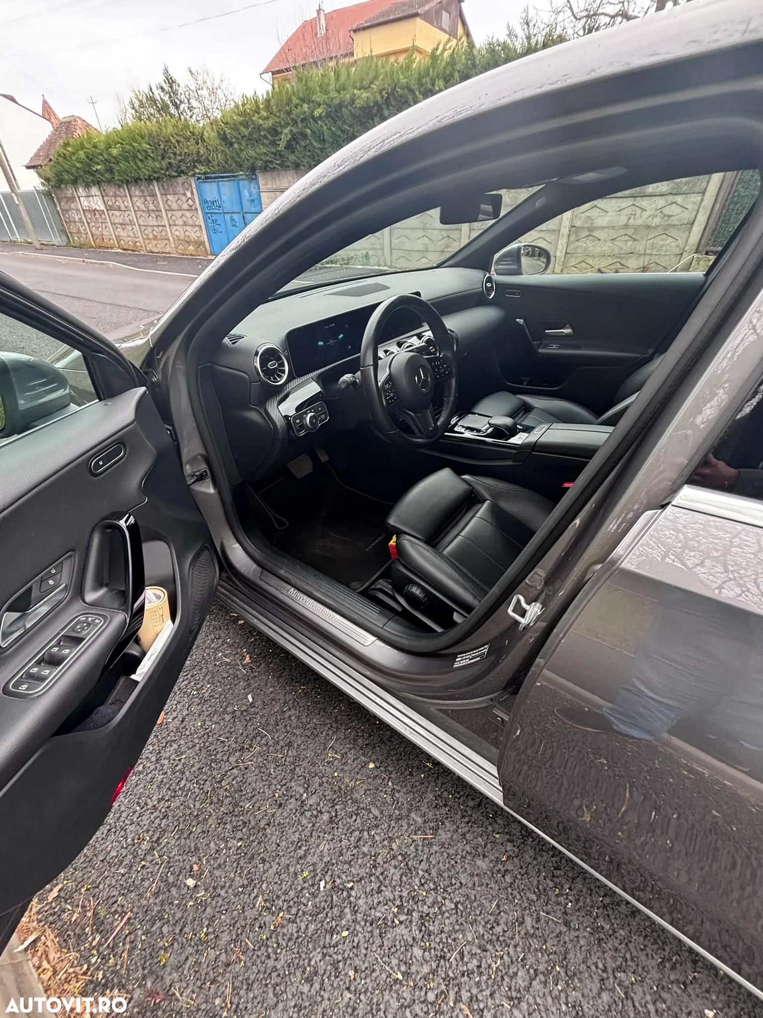 Mercedes-Benz A 180 d 7G-DCT - 10