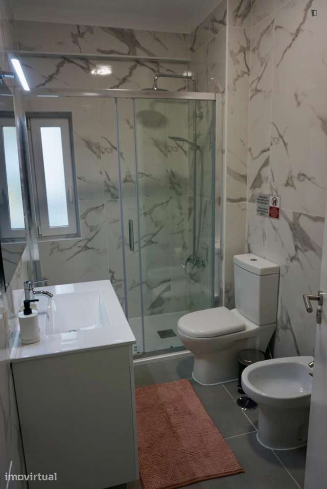 Apartamento com 2 quartos - localizado em Setubal - Grande imagem: 2/15