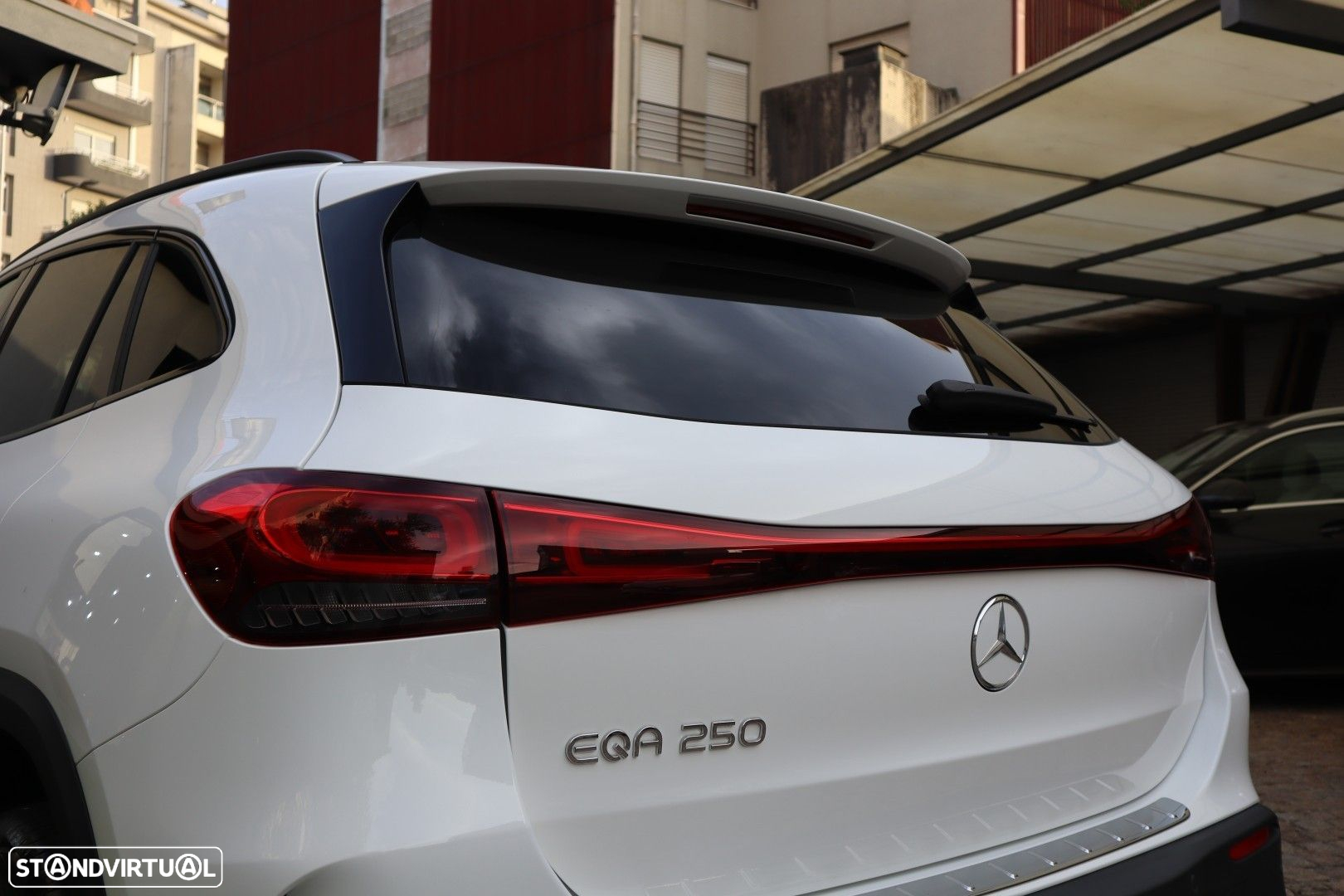 Mercedes-Benz EQA 250 AMG Line - 22