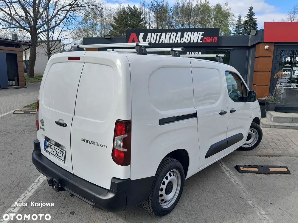 Toyota PROACE CITY LONG - 4