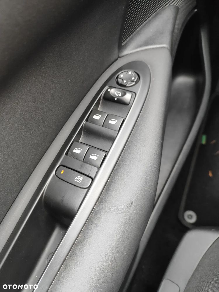 Citroën C4 PureTech 110 Selection - 12