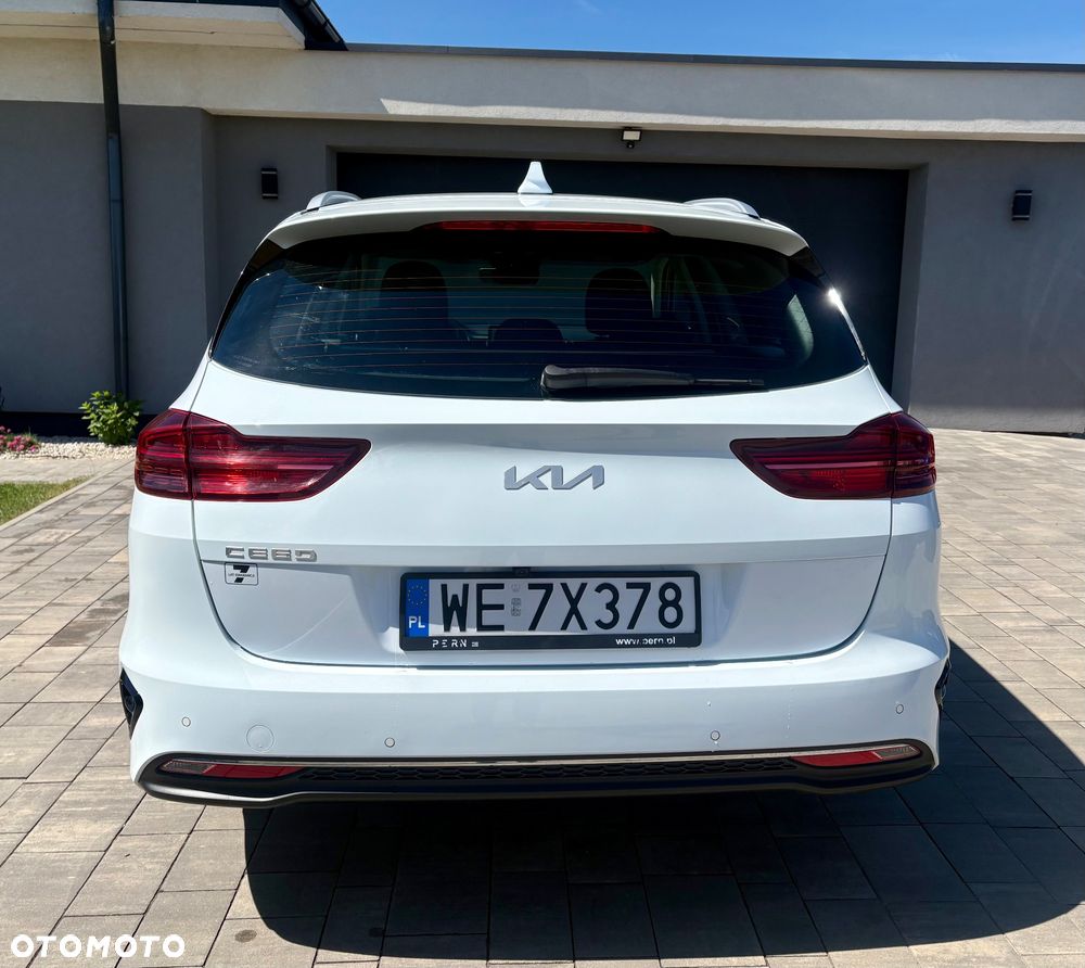 Kia Ceed 1.5 T-GDI M - 8