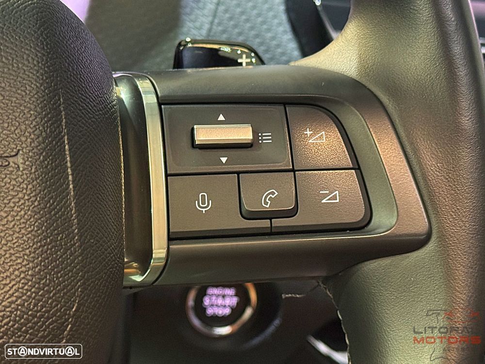 Citroën C4 X 1.2 PureTech Shine Pack EAT8 - 26