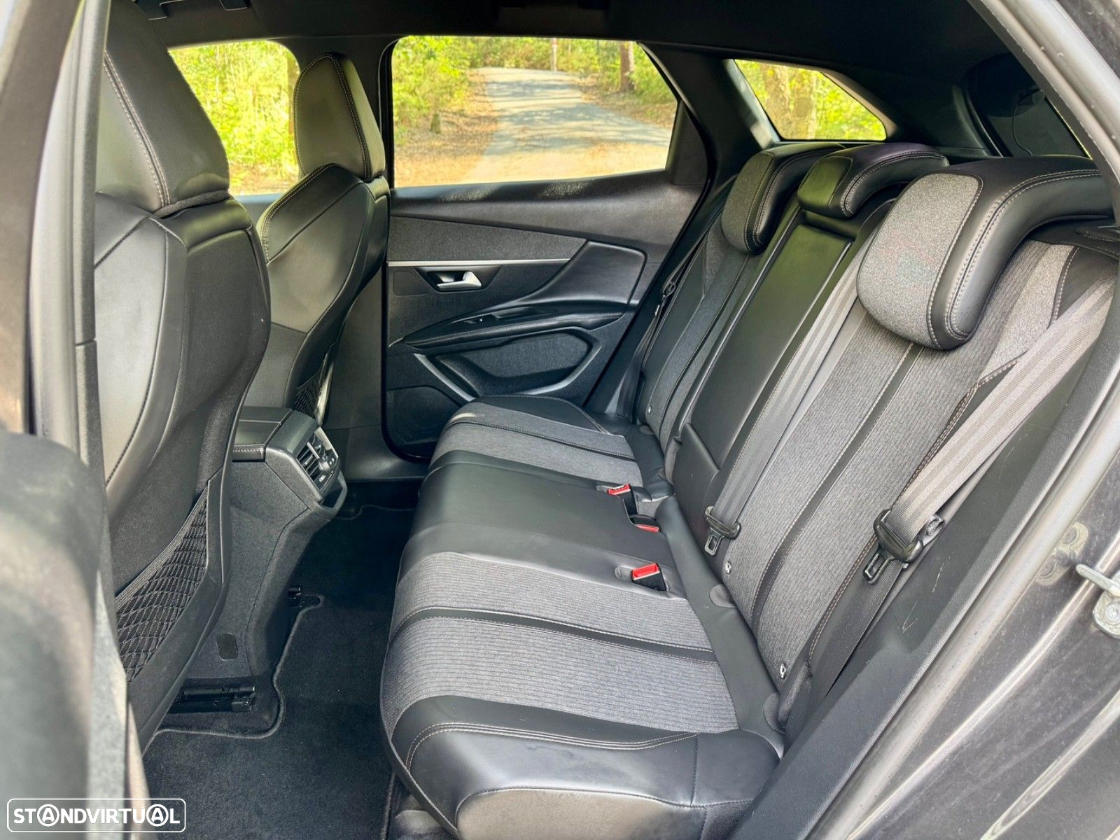Peugeot 3008 1.6 BlueHDi GT Line Grip Control EAT6 - 7