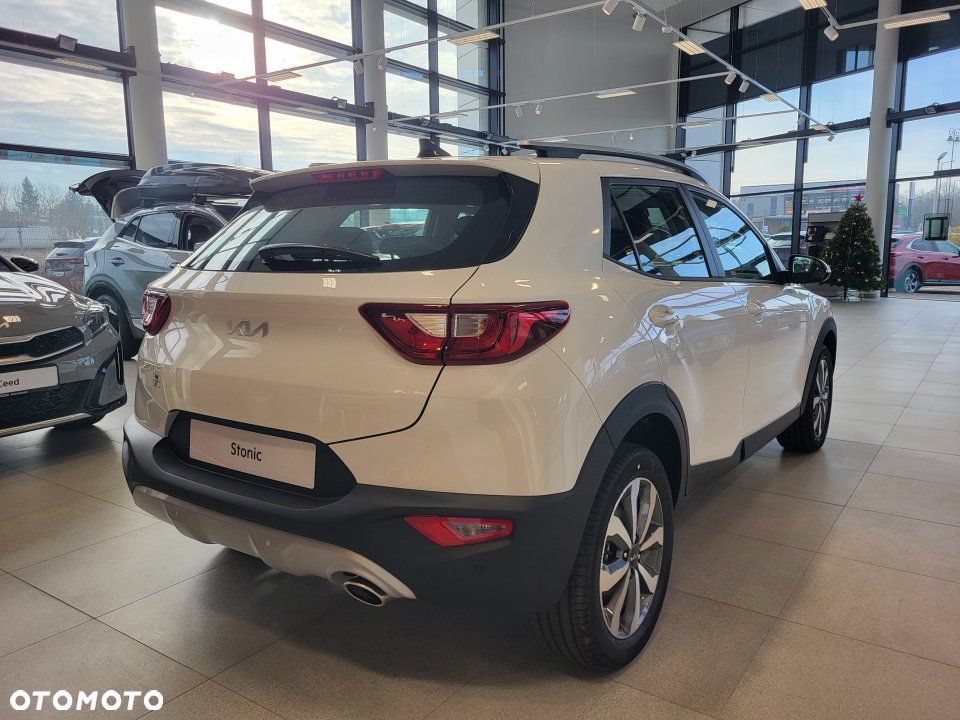 Kia Stonic - 6