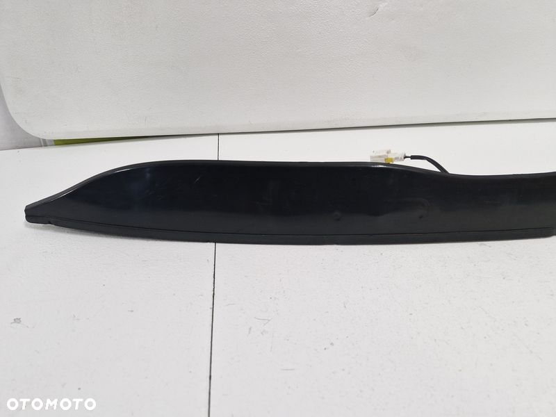 LANCIA DELTA III BLENDA KLAMKA MIKROSTYK KLAPY TYŁ OŚWIETLENIE TABLICY 51809576 - 3