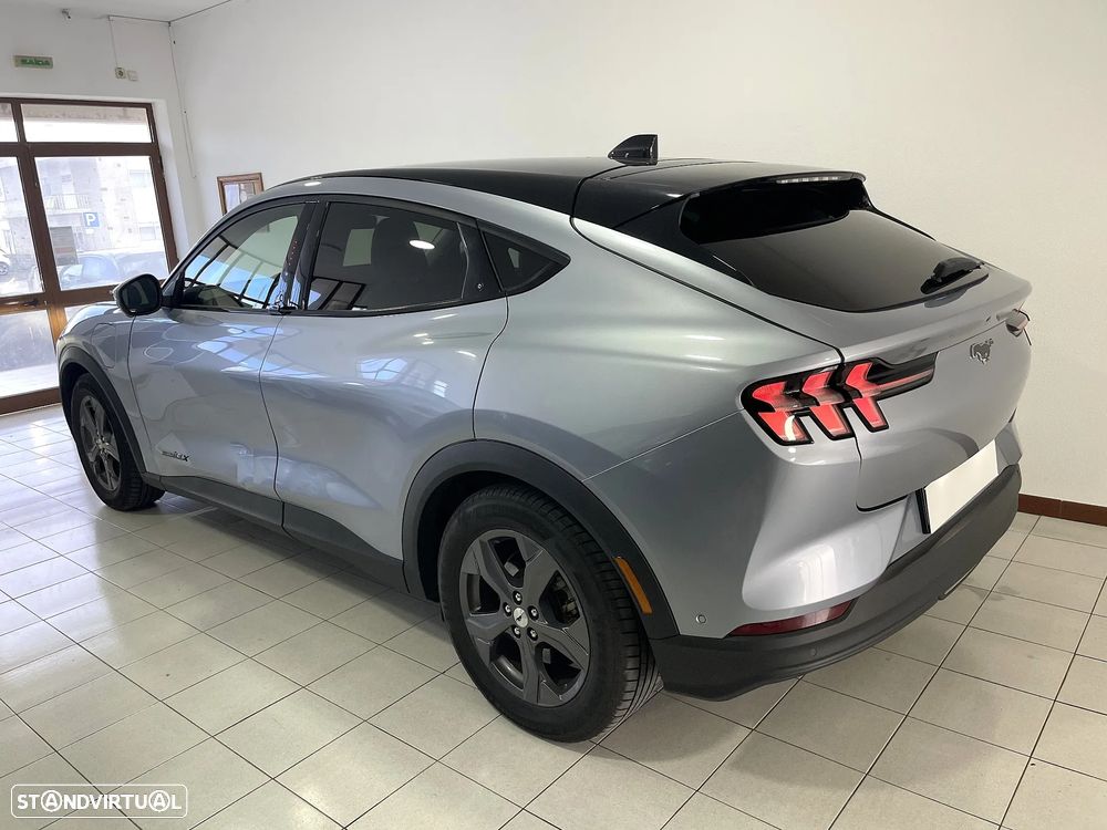 Ford Mustang Mach-E 98.7 kWh Premium - 4