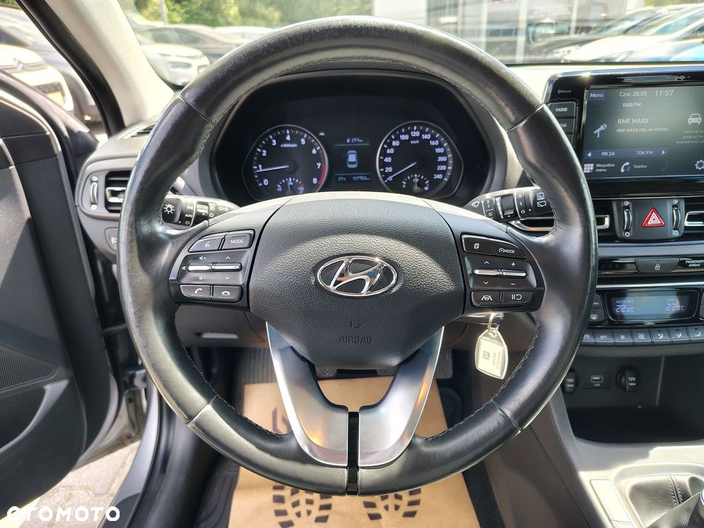 Hyundai i30 1.5 DPI Comfort - 15