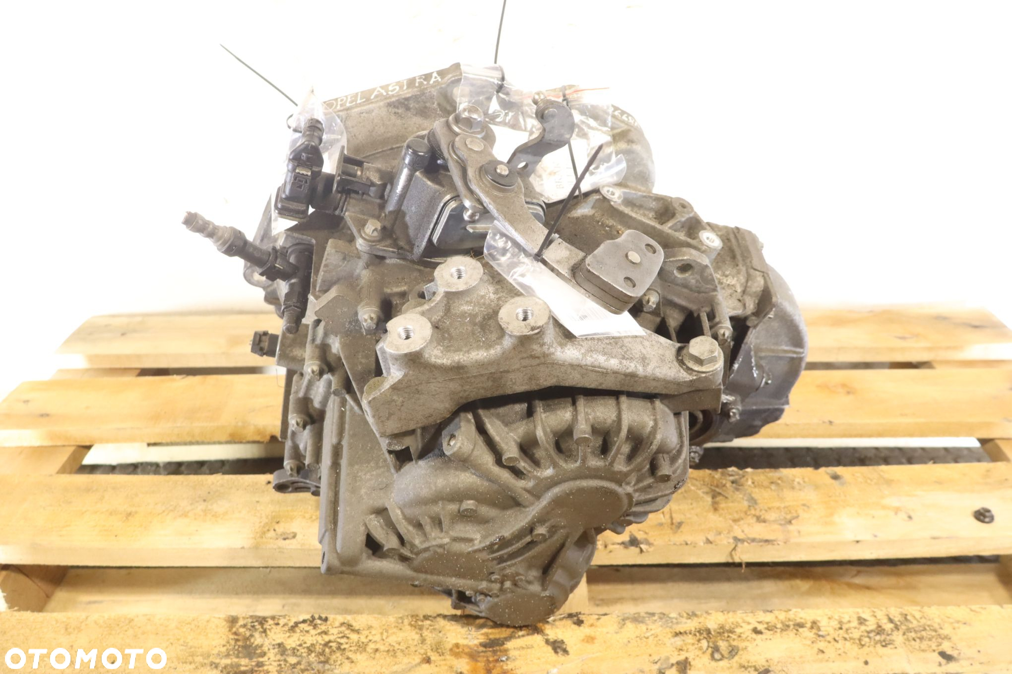 SKRZYNIA BIEGÓW 6 BIEGOWA OPEL ASTRA J 1.4 55194293 - 2