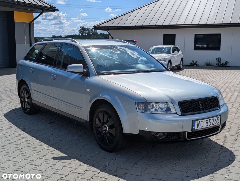 Audi A4 Avant 1.8T - 19