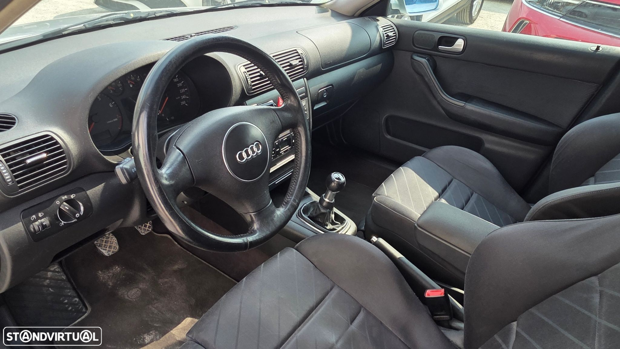 Audi A3 1.6 Attraction - 7