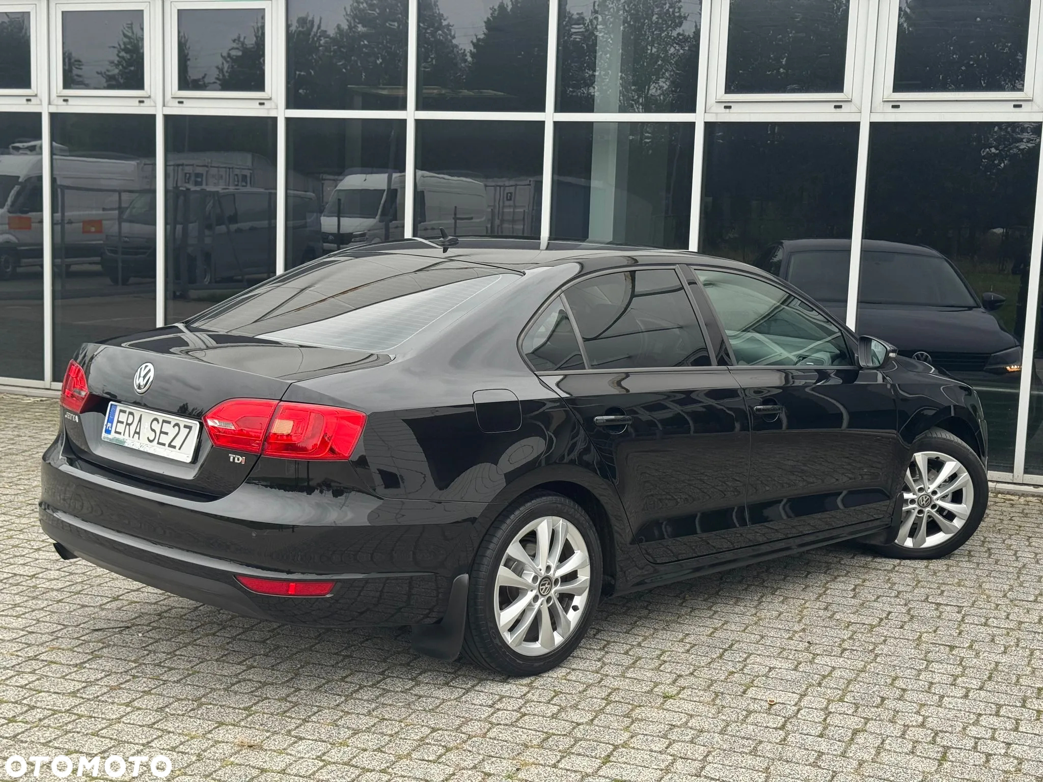 Volkswagen Jetta 1.6 TDI Comfortline - 25