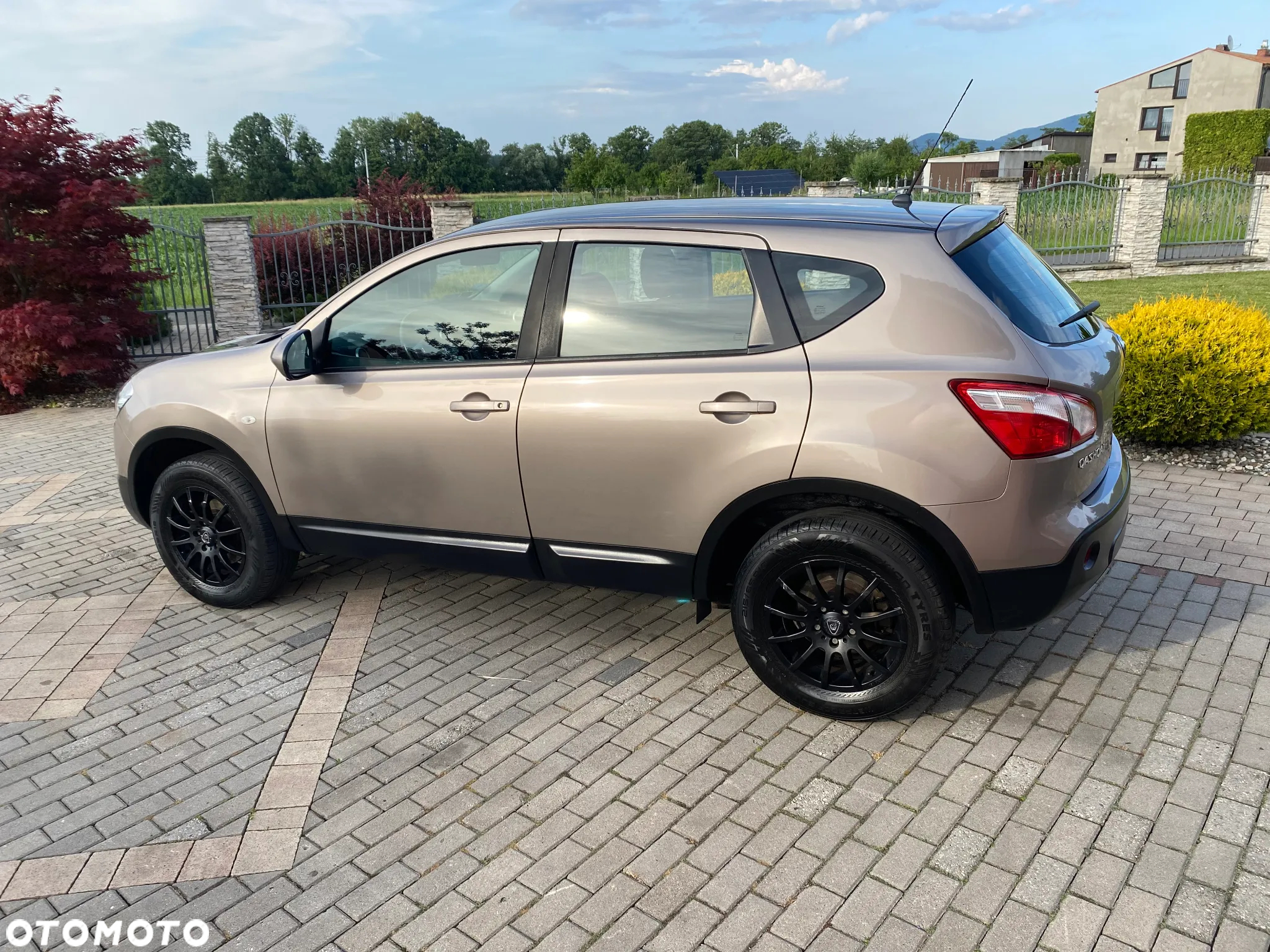 Nissan Qashqai 2.0 4x4 tekna - 3