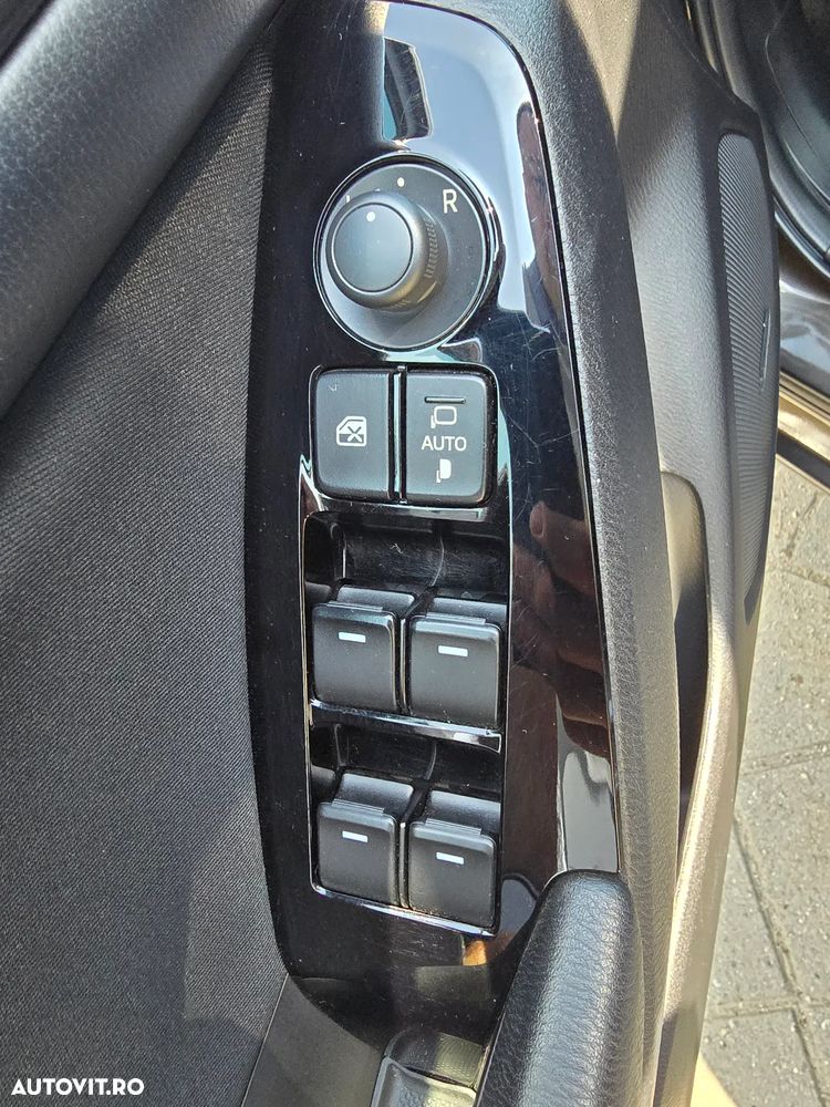 Mazda 3 G120 Revolution - 18