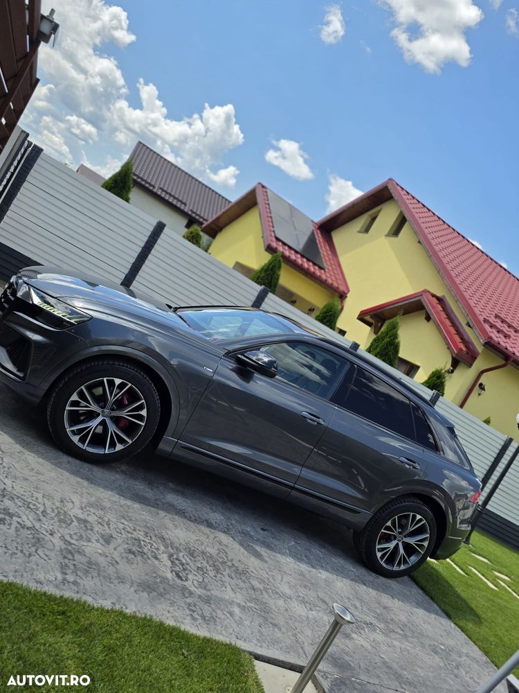 Audi Q8 - 3