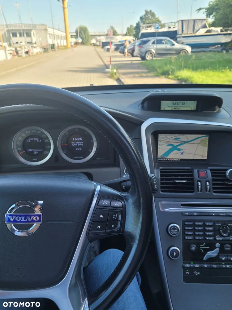 Volvo XC 60 2.4D AWD Summum - 15