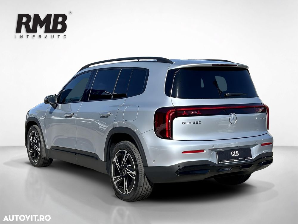 Mercedes-Benz GLB 220 4MATIC - 4