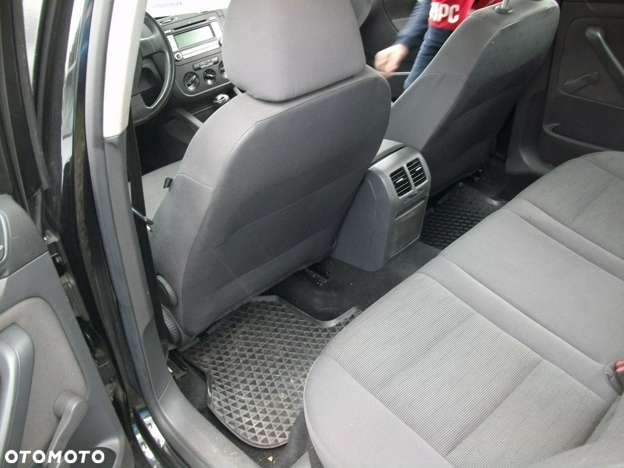 Volkswagen Golf - 6