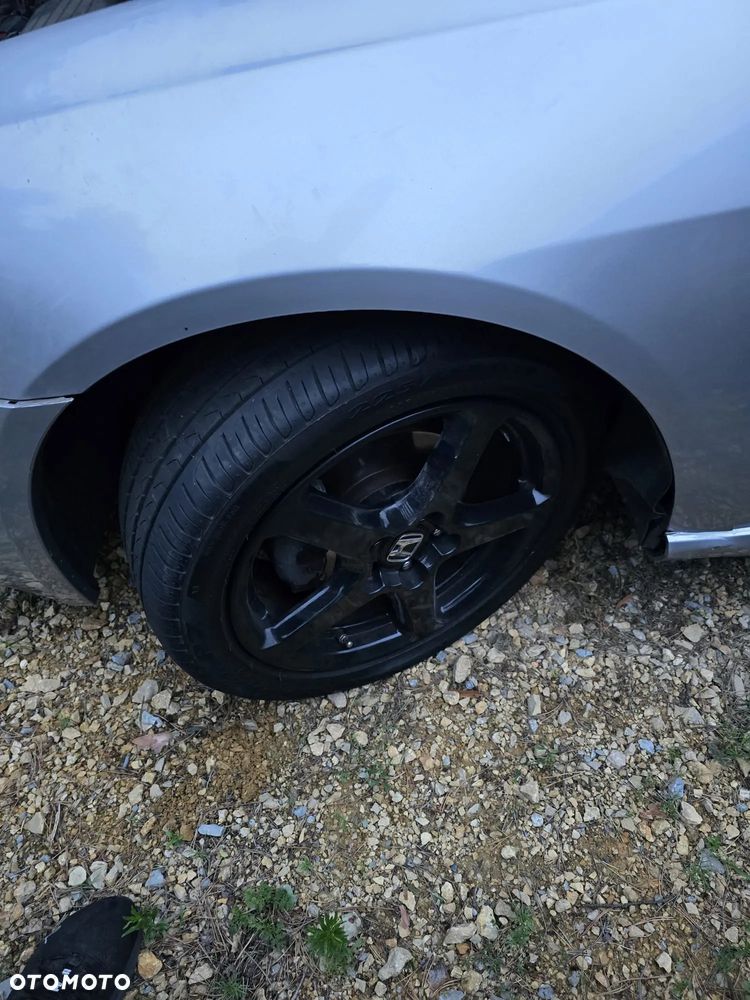 Honda Accord 2.0 Comfort - 2