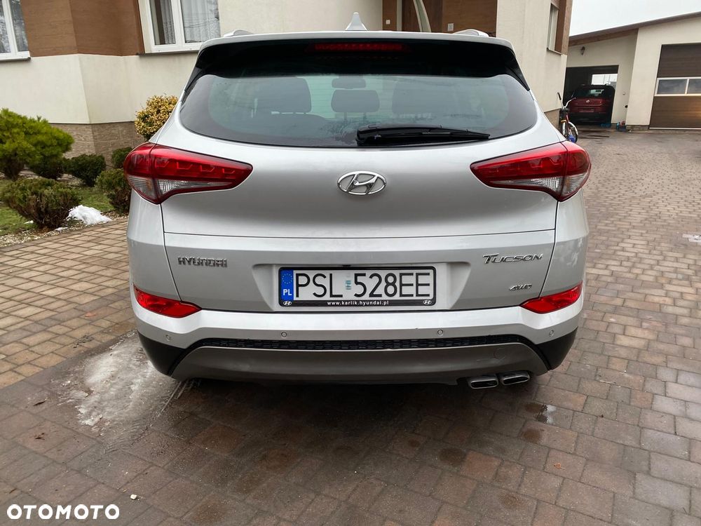 Hyundai Tucson 2.0 CRDi 4WD Automatik Passion - 13