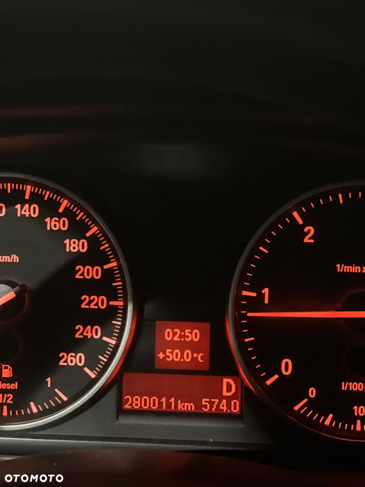 BMW Seria 3 318d DPF - 17