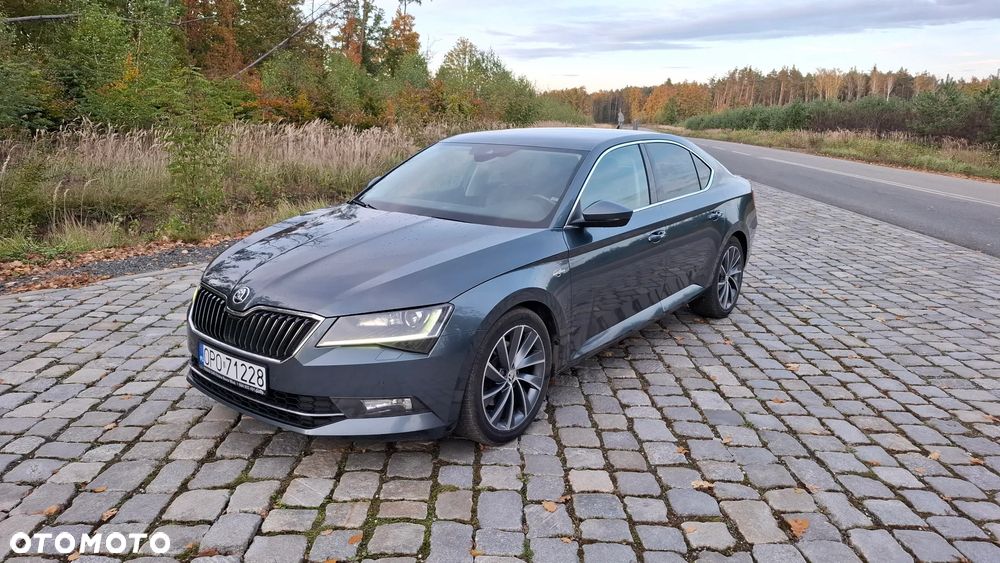 Skoda Superb 2.0 TDI 4x4 L&K DSG - 2