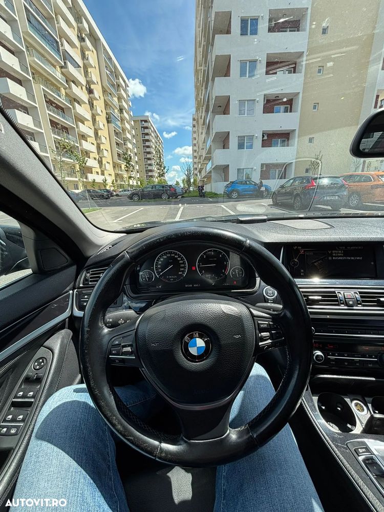 BMW Seria 5 520d xDrive AT - 5