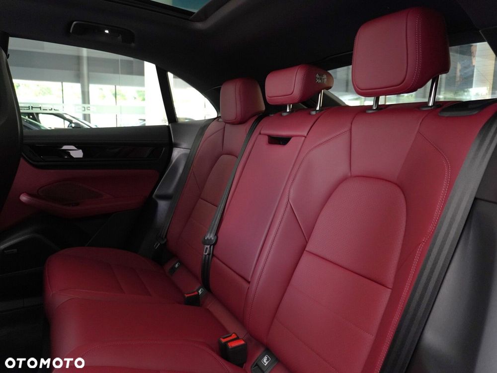 Porsche Macan 4 100kWh - 31