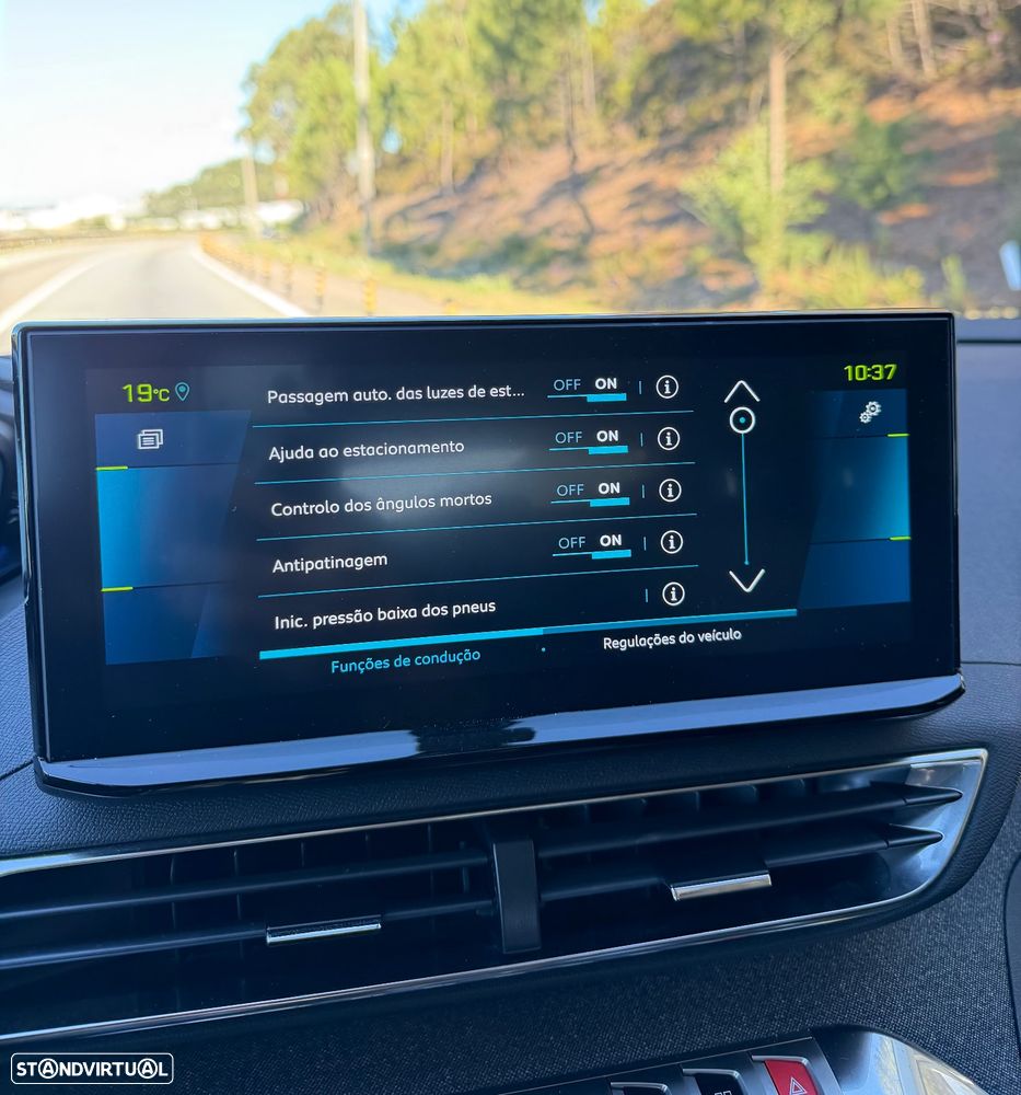 Peugeot 3008 1.6 Hybrid Allure Pack e-EAT8 - 30