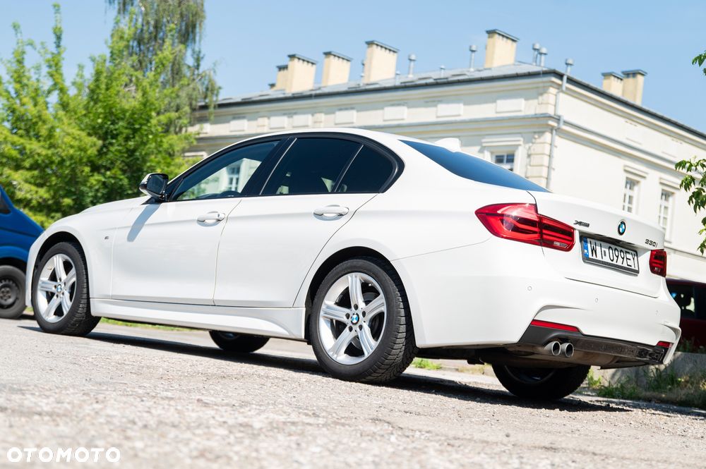 BMW Seria 3 330i xDrive M Sport - 7