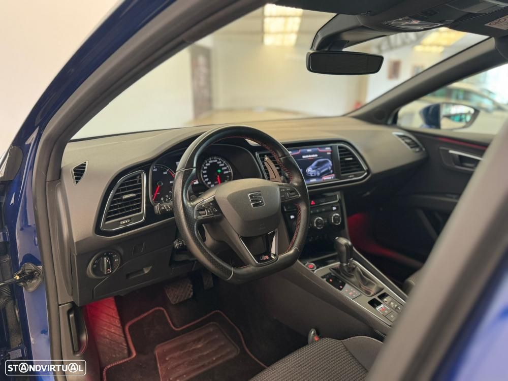 SEAT Leon ST 2.0 TDI DSG FR - 25