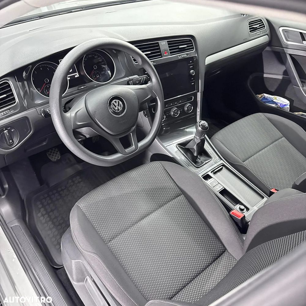 Volkswagen Golf 1.0 TSI Trendline - 12