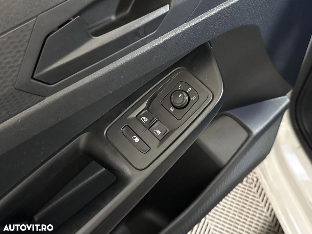 Volkswagen Caddy - 12