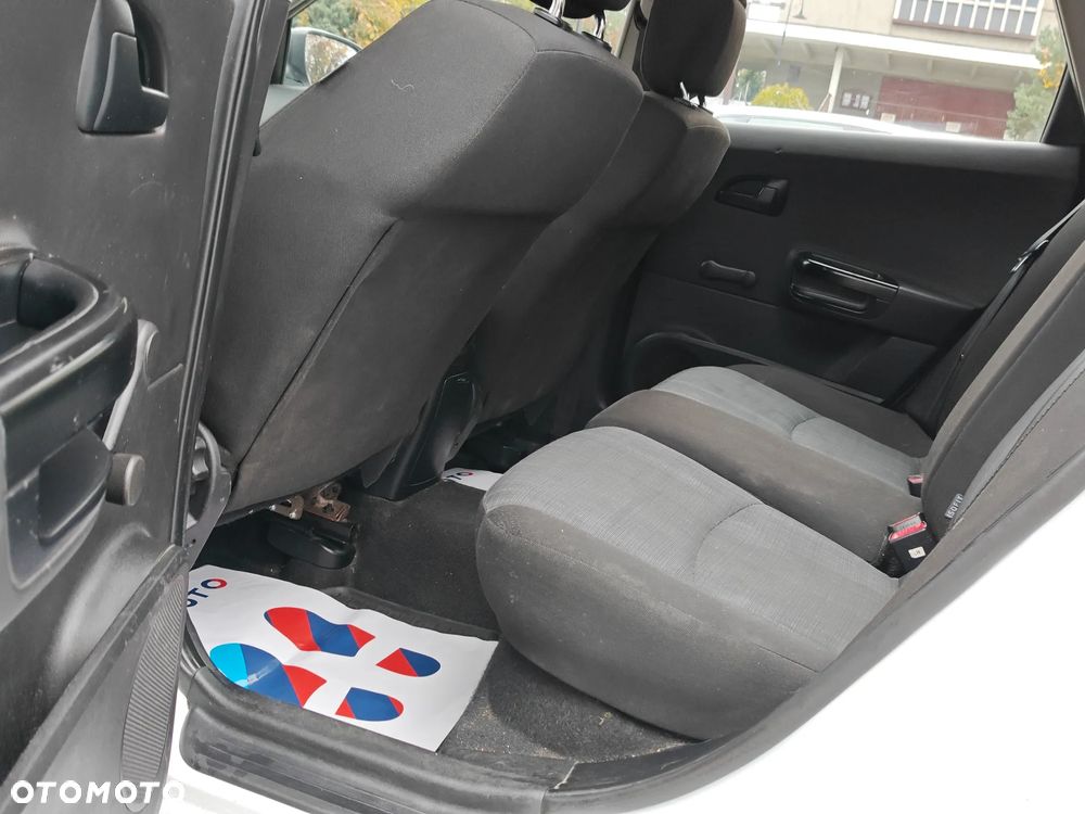 Hyundai ix20 1.4 CRDi Comfort - 8