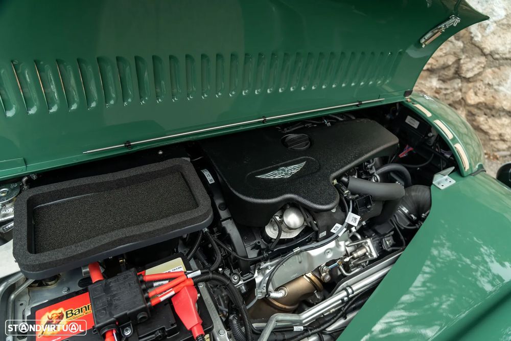 Morgan Plus 4 - 22