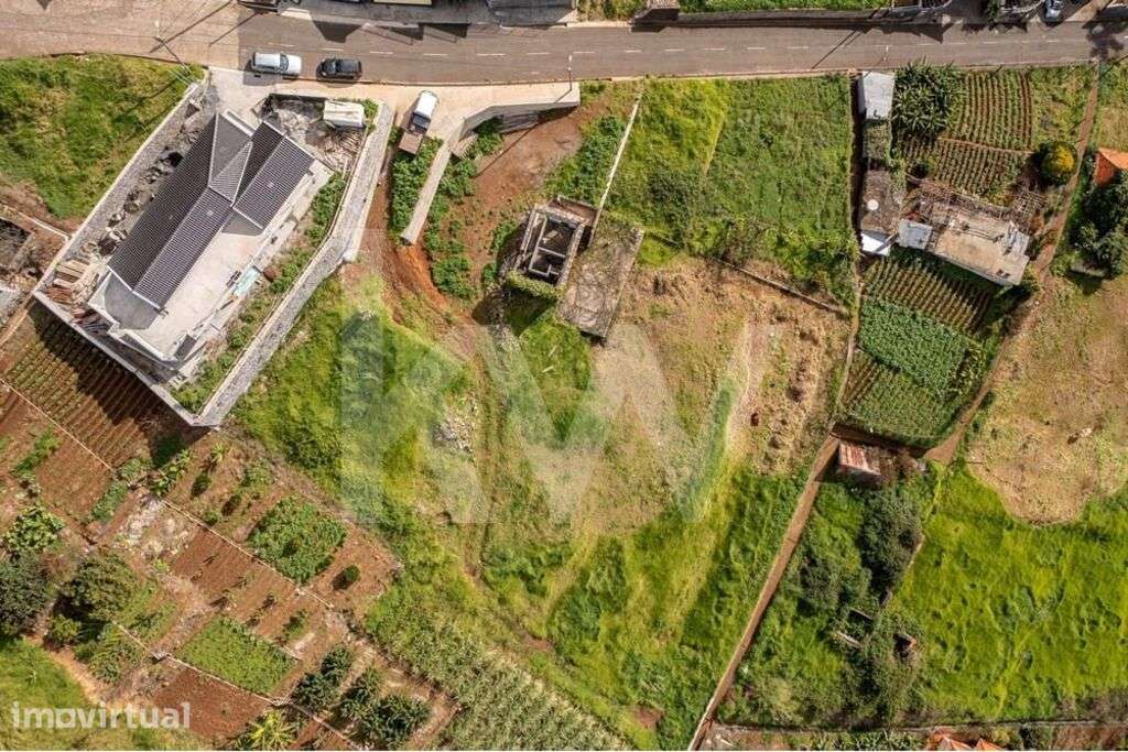 Terreno de 2800m2 - Ponta do Sol - Oportunidade de Investimento - Grande imagem: 4/15