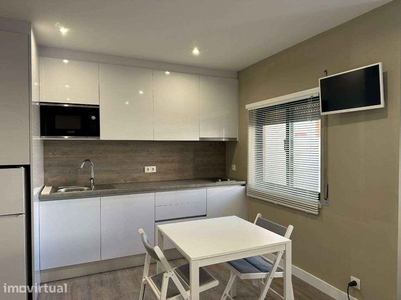Apartamento T0 em Nova Leiria, pronto a habitar - Grande imagem: 2/10
