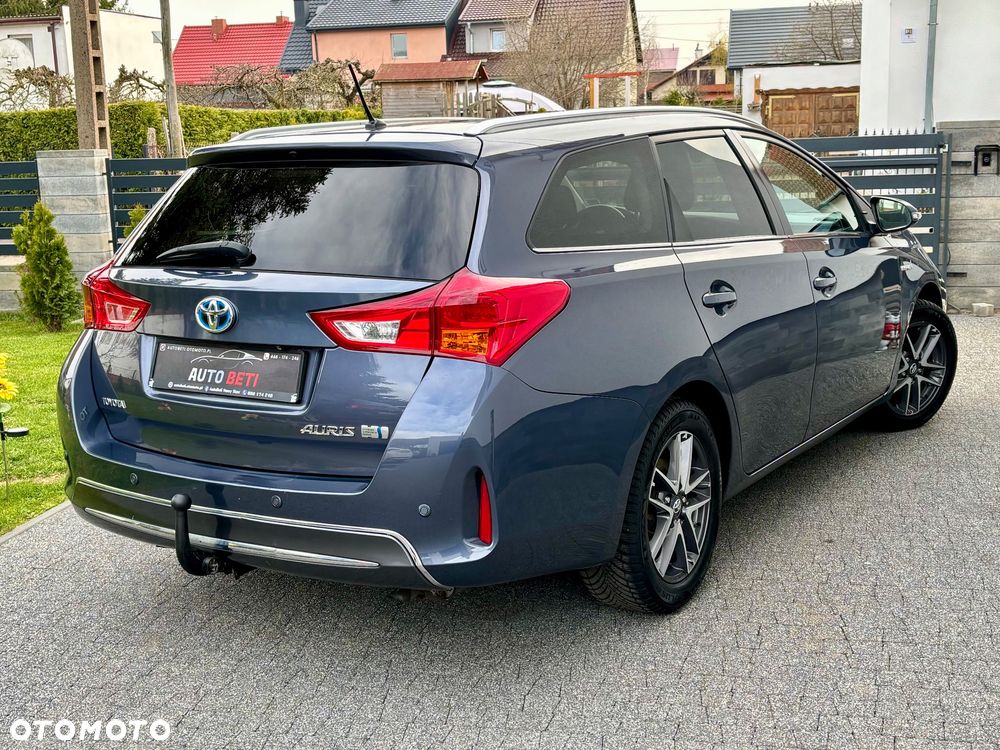 Toyota Auris 1.8 HSD Prestige NAVI - 4