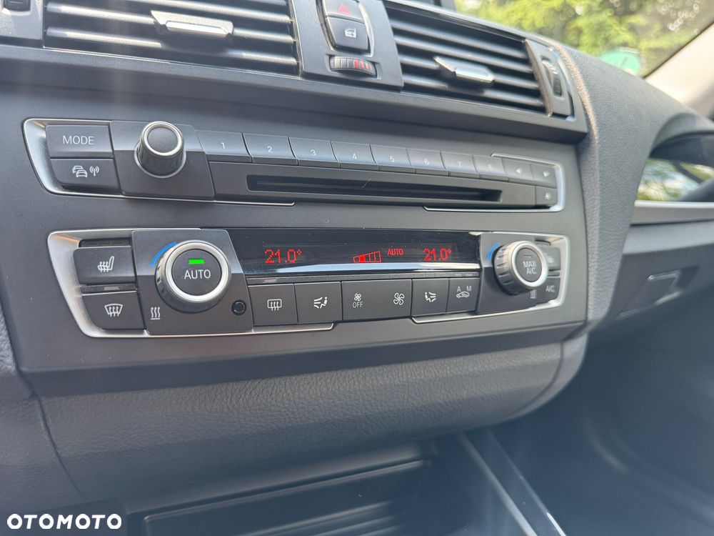 BMW Seria 1 116d EfficientDynamics Edition Urban Line - 8