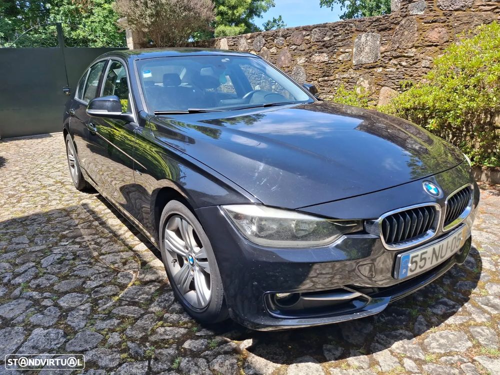 BMW 318 d Line Sport - 12
