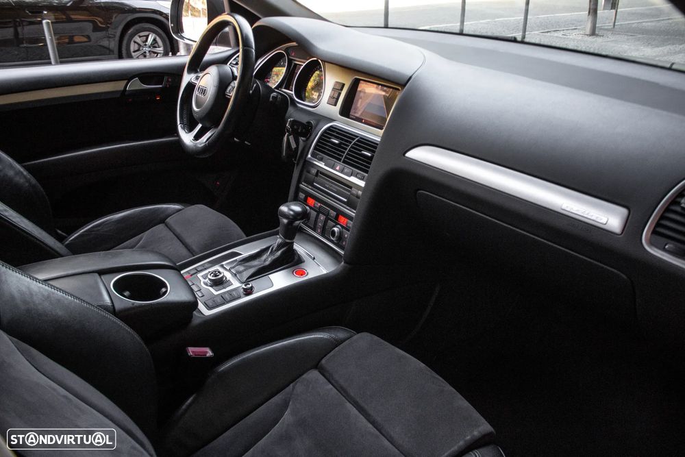 Audi Q7 3.0 V6 TDi quattro S-line Tiptronic - 27