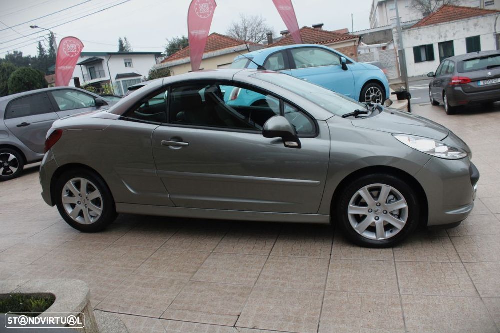 Peugeot 207 CC 1.6 HDi FAP - 5