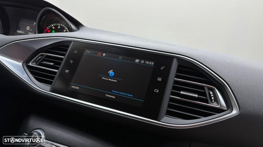 Peugeot 308 1.5 BlueHDi Allure Pack EAT8 - 18