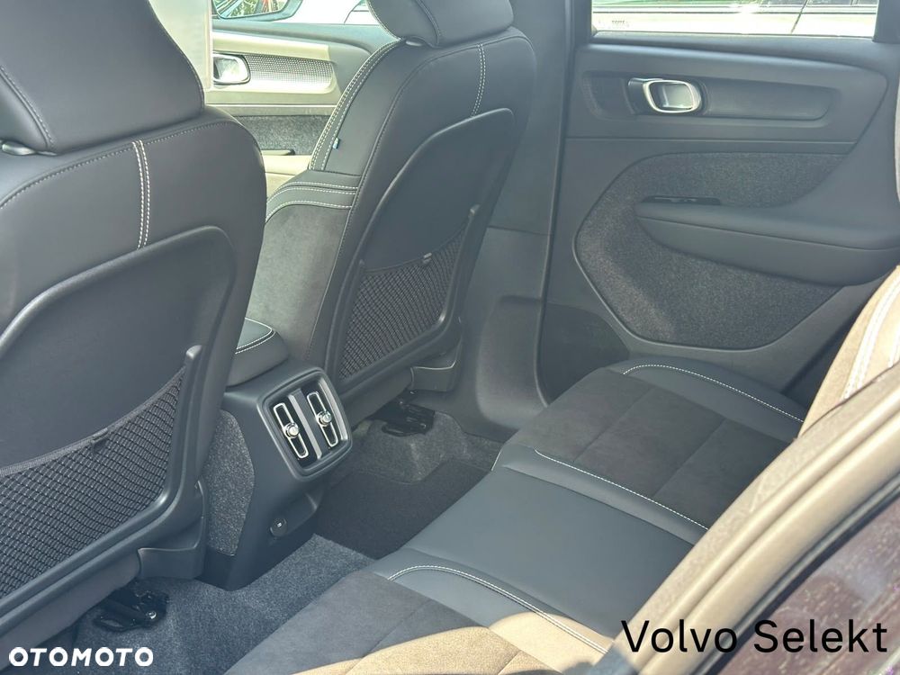 Volvo XC 40 - 28